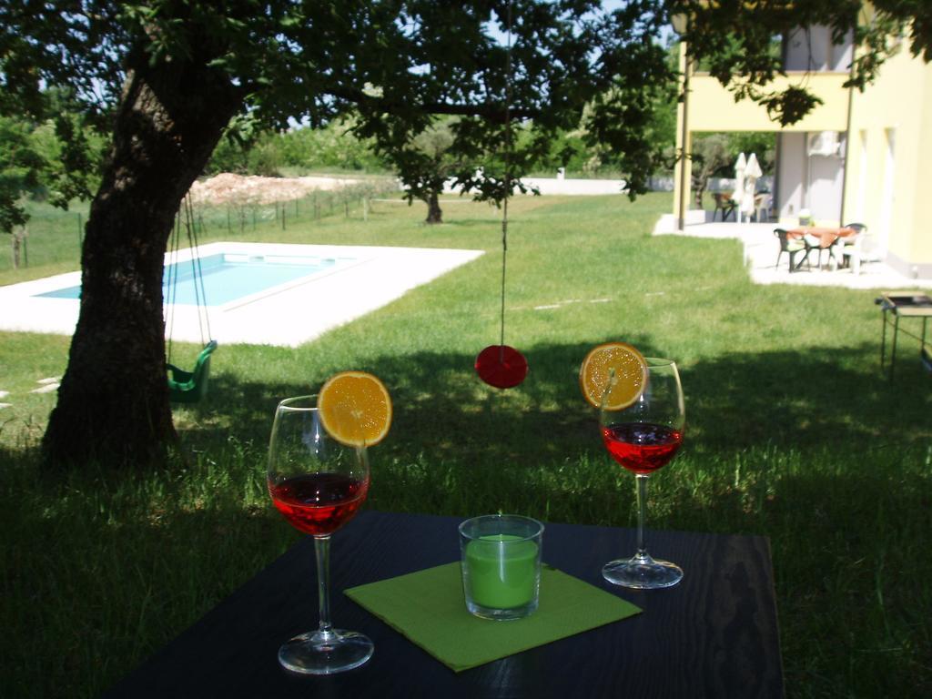 Villanova Apartments Porec Luaran gambar